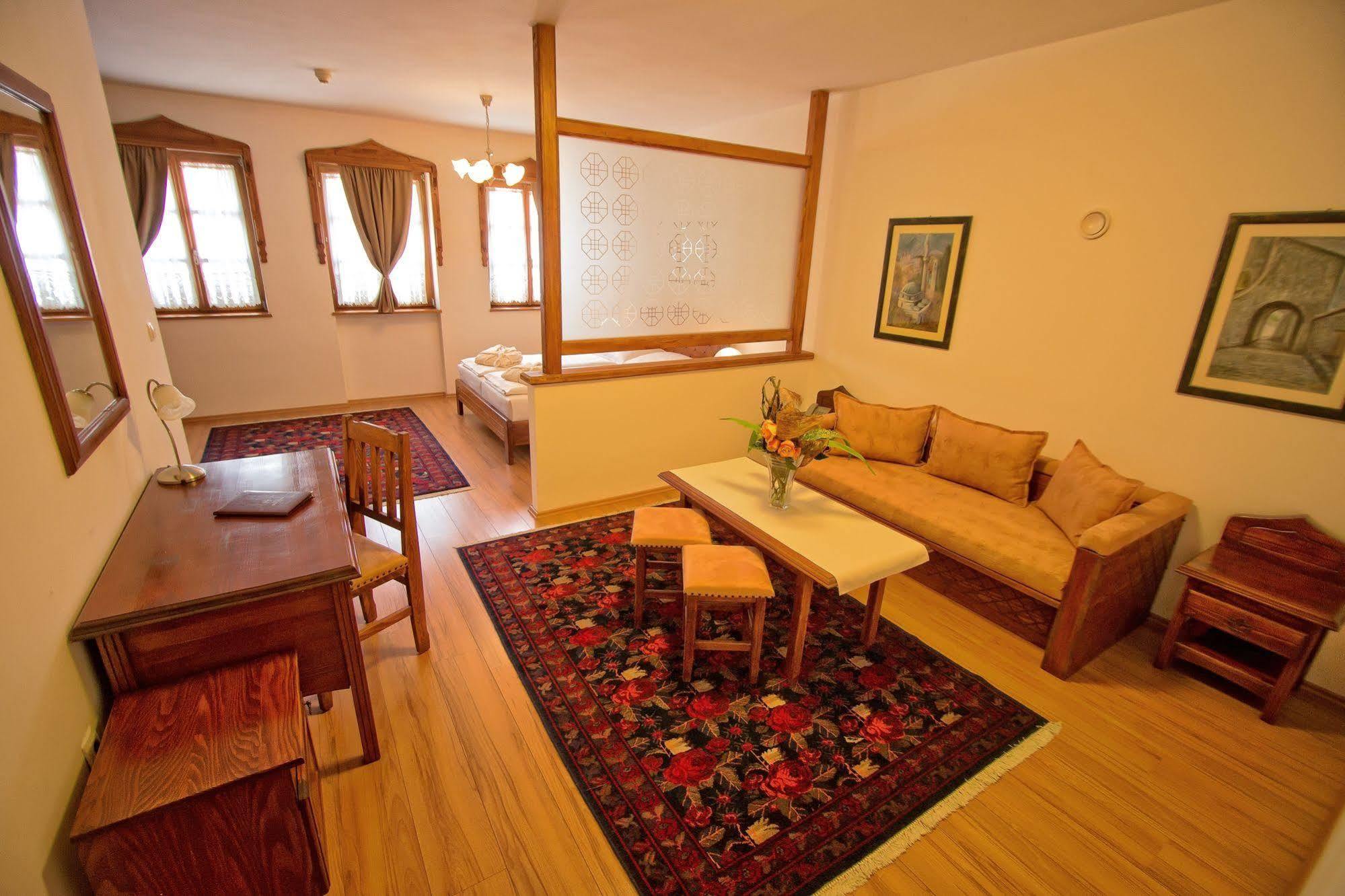 Boutique Hotel Old Town Мостар Екстер'єр фото